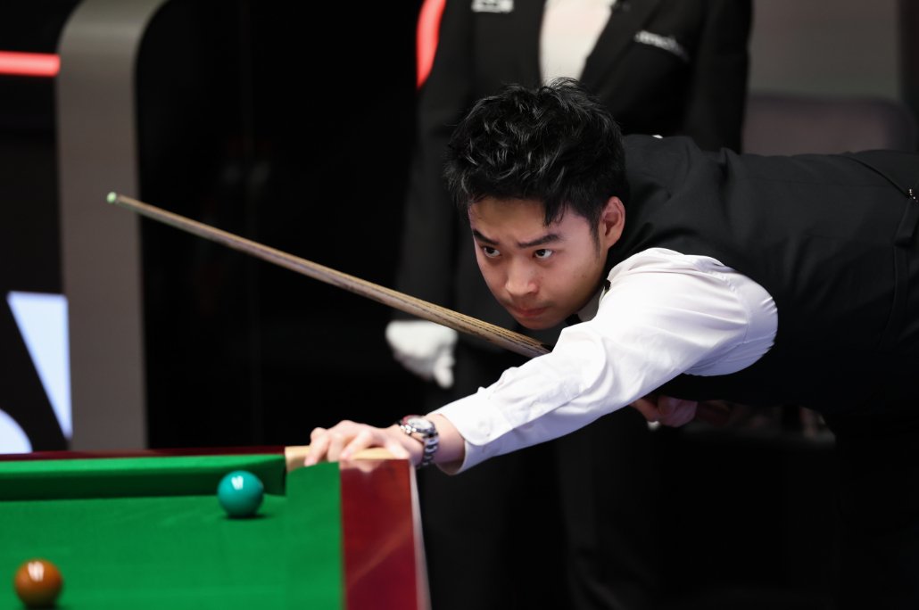 突出竞技和 突出竞技和