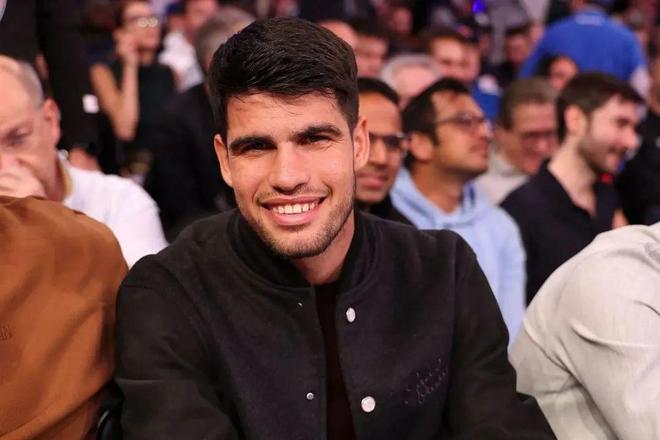 宁男篮敲响 宁男篮敲响