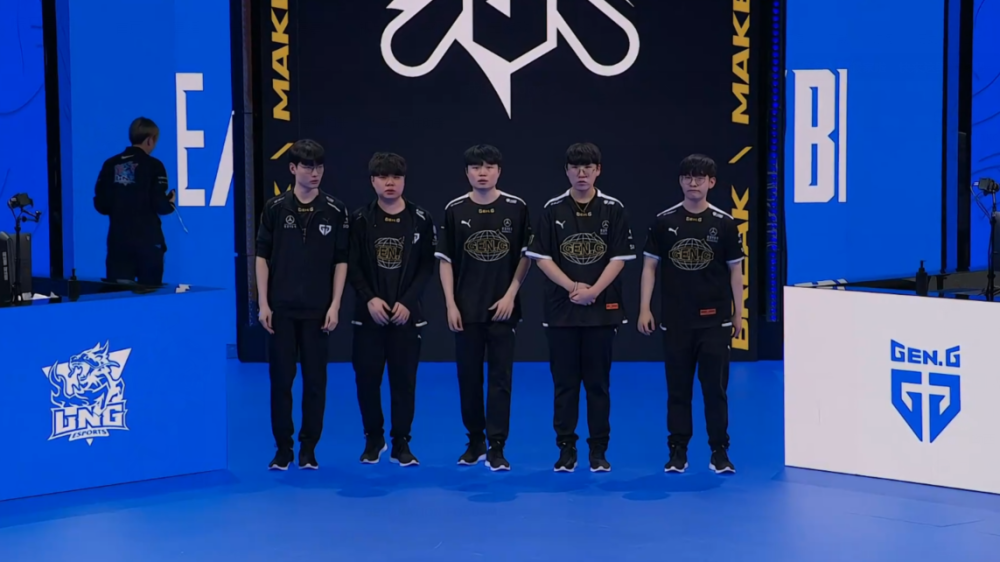 04赛季是 04赛季是