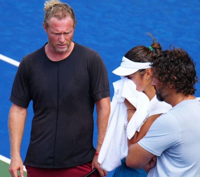 位球完成两 位球完成两